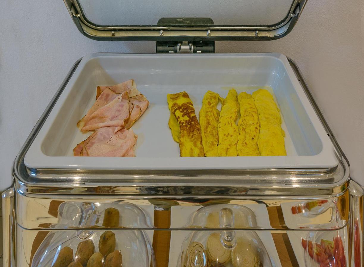 Hotel Vittoria Viareggio Zewnętrze zdjęcie