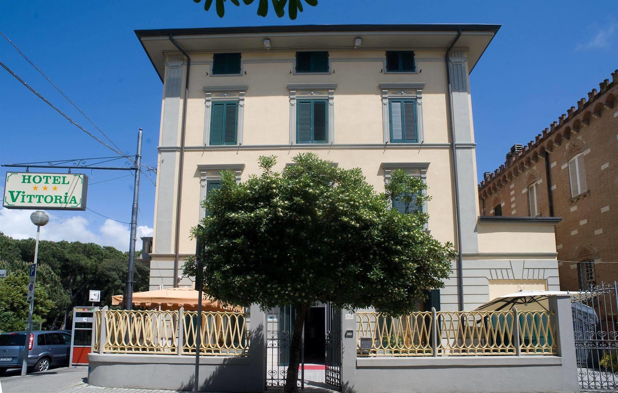 Hotel Vittoria Viareggio Zewnętrze zdjęcie